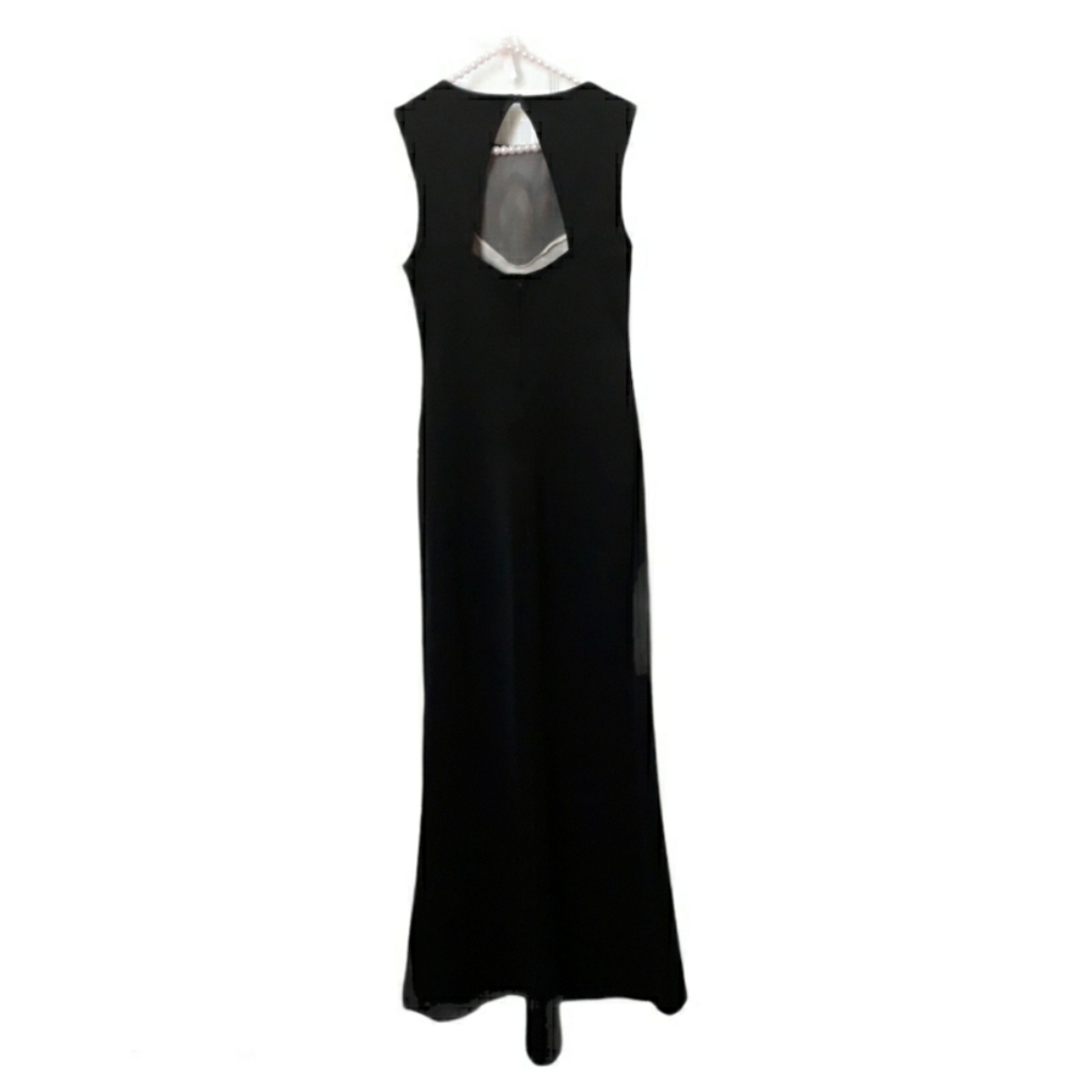 Dress - Picture 2 of 5
